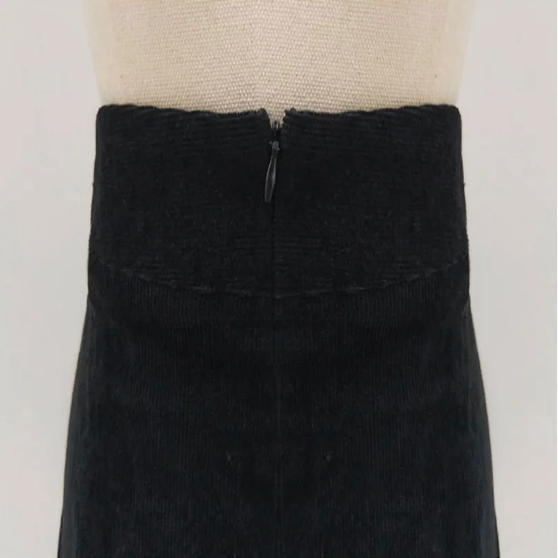 

QRWR Women Skirt Summer 2021 Korean New High Waist Mini Office Lady Skirt With Metal Chain Slim A Line Female Skirts Black