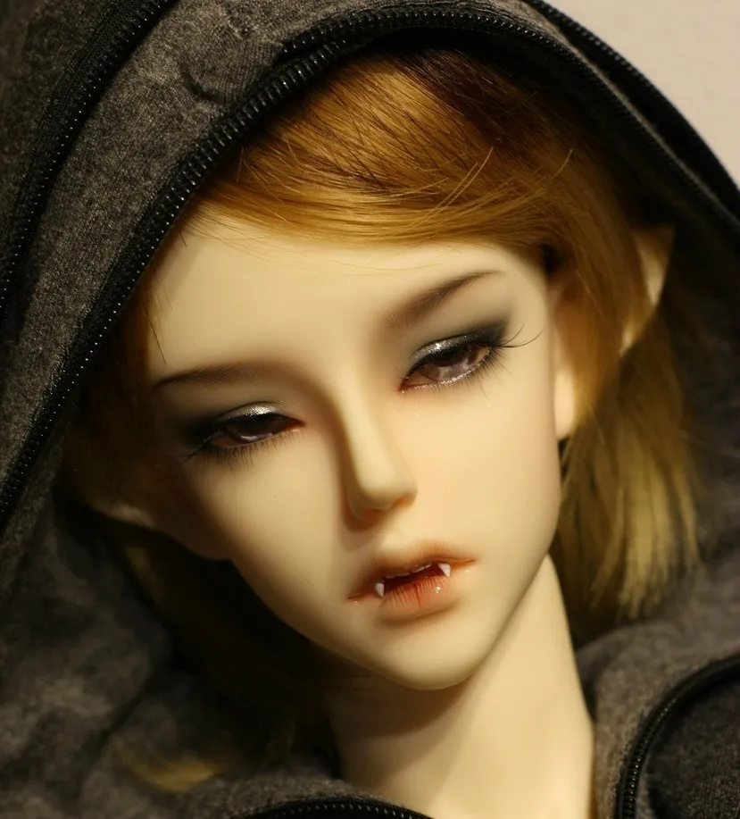 Шарнирная кукла Heliot красивый мальчик версия вампира размер 1/3 BJDZONE