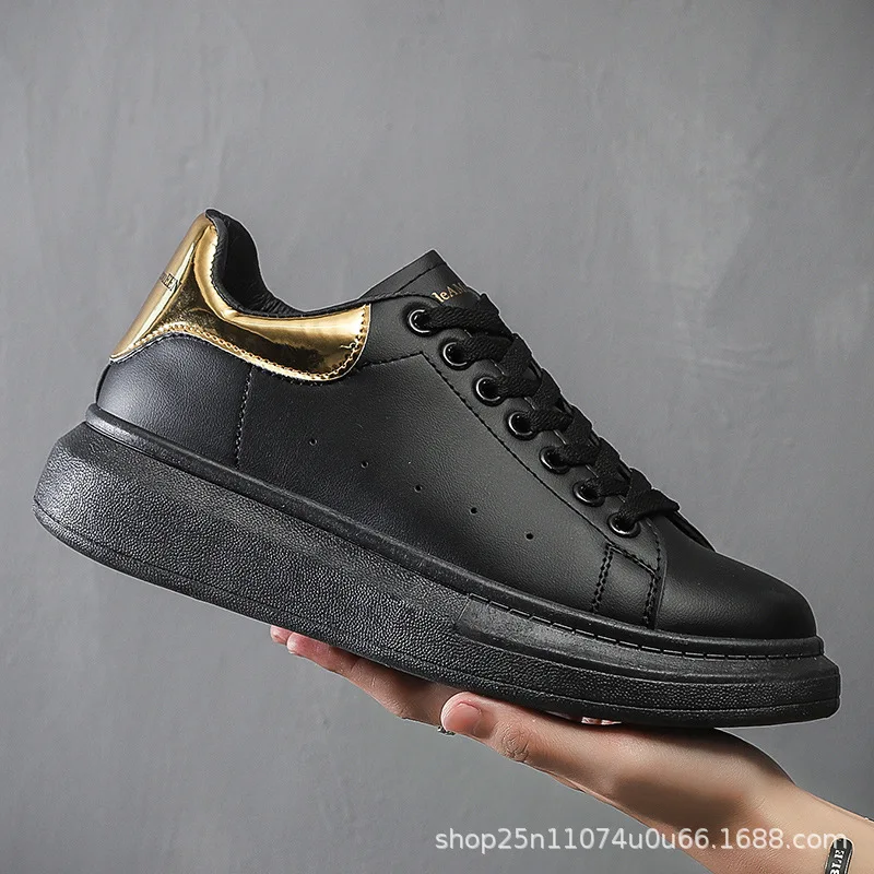 

2021 New Youth White Shoes Wild Breathable Platform Platform Height Increasing Insole Couple Sneakers Shoes Woman