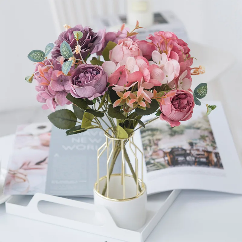 

Artificial Flowers Retro Silk Rose Bouquet Hydrangea Peony Bride Holding Fake Flower Home Wedding Decoration Accessories 1pcs