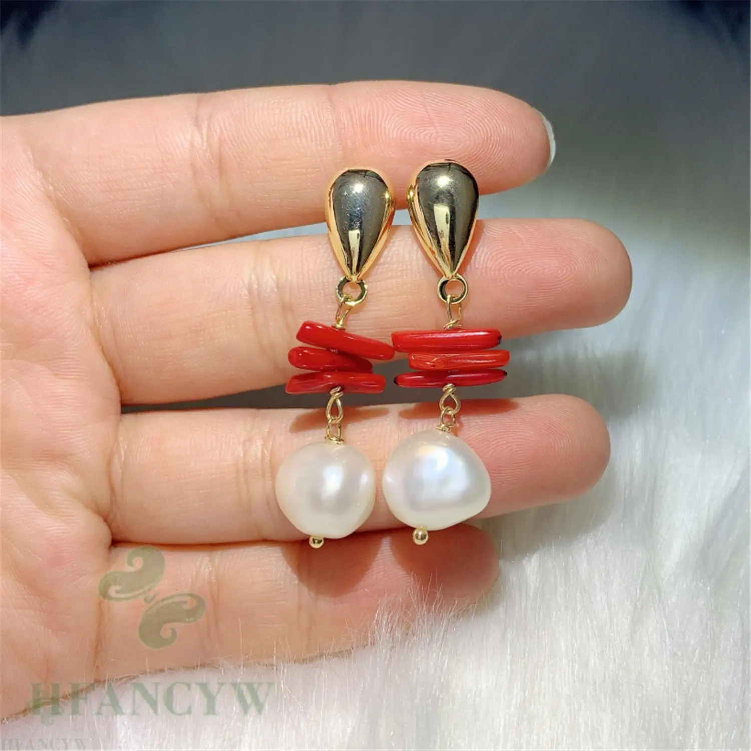 

10-12mm White Baroque Pearl Earring 18k Ear Stud Irregular Flawless Wedding Natural Luxury Party Women