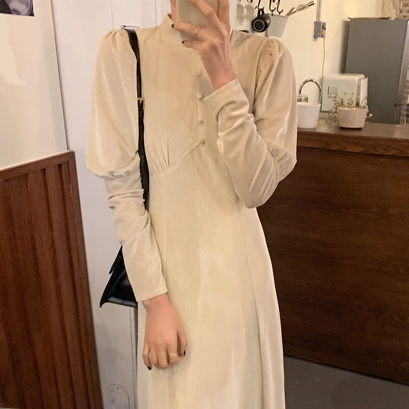 

Autumn Women Vintage Elegant Lantern Sleeve A-Line Dress Female Stand Collar Slim Waist Velvet Midi Vestdios
