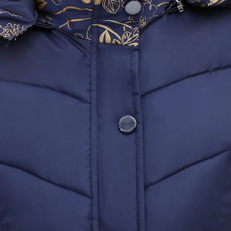 Хлопковое пальто для пожилых мам 60-70 зимние куртки 2019 новые толстые теплые с