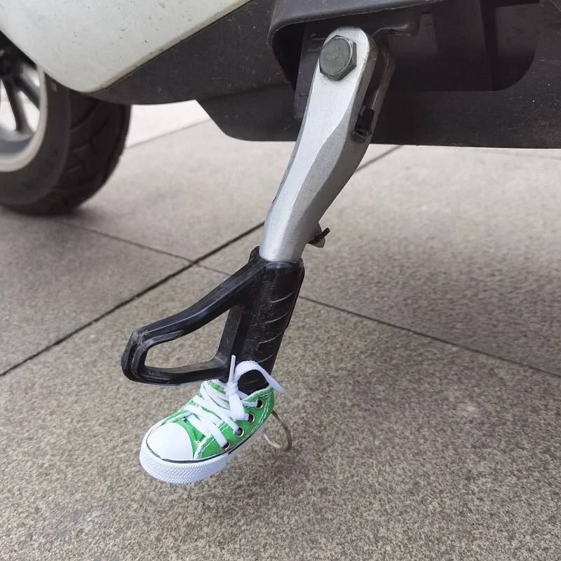 

Creative Tripod Cover for Motorcycle Bicycle Side Shoe Shape Foot Support Electric Bike Tripod Decor Mini Shoes Key Chain 1 Pcs
