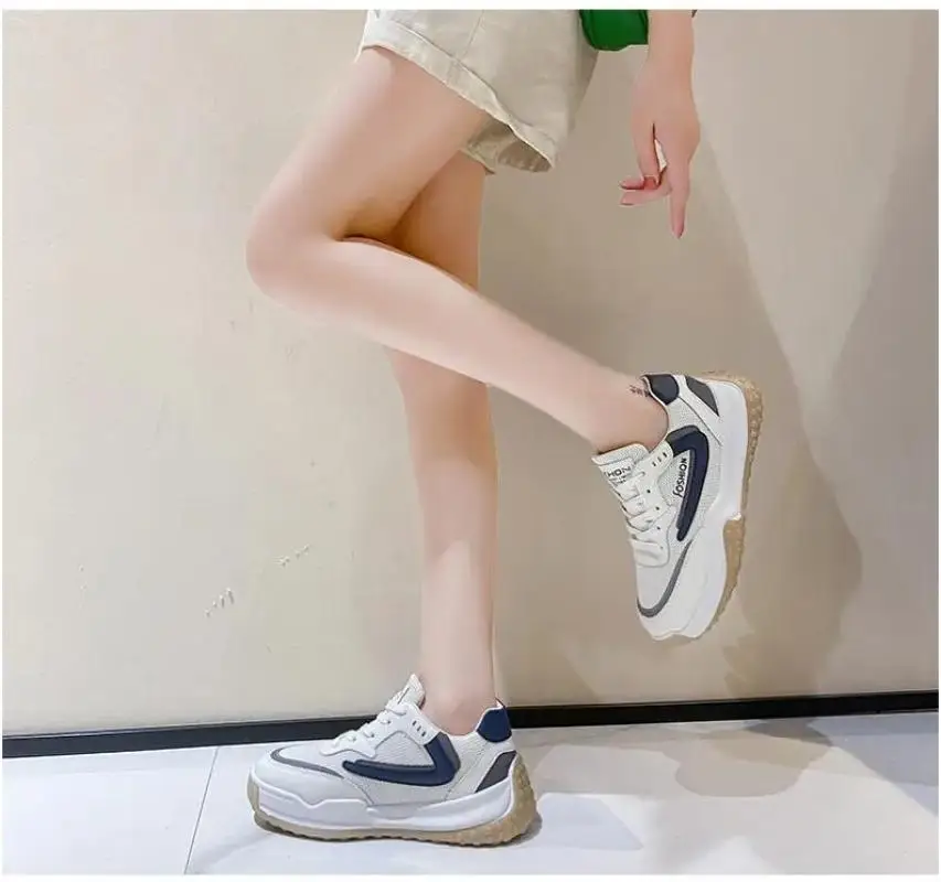 

Autumn Women's Mesh Heightening Walking Shoes Fashionable Shape Versatile Design Shopping Shoes for Shopping Malls