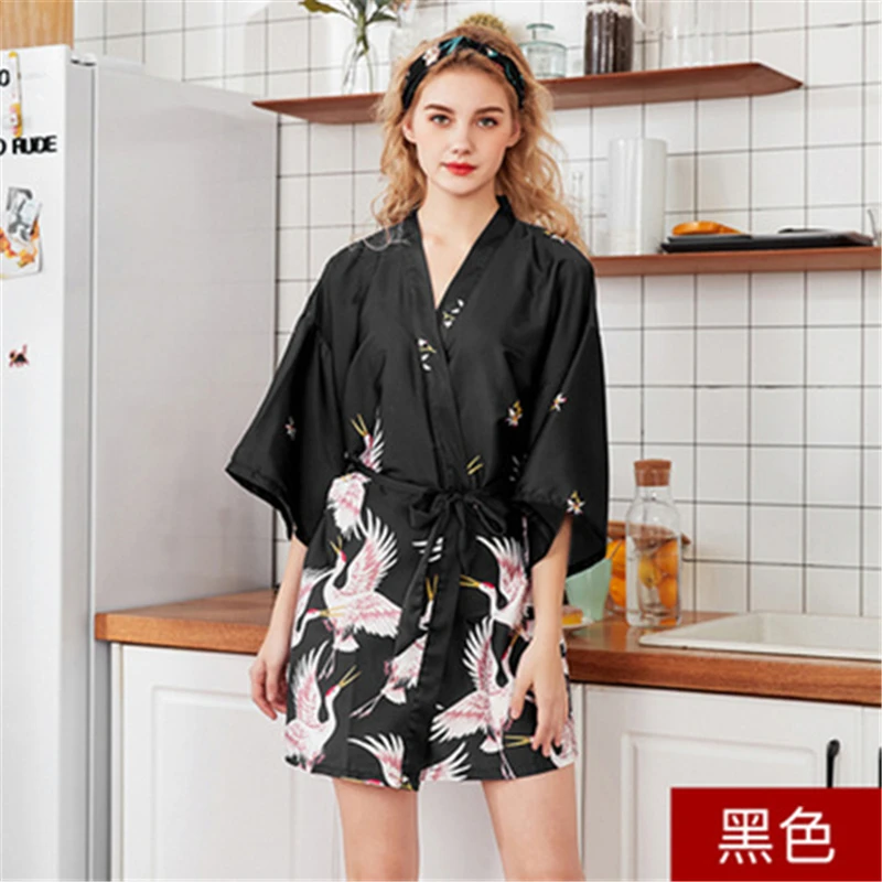 Women Loose Pajamas Haori Satin Crane Kimono Dress Print V-neck Sleep Wear Dress Night Traditional Japanese Style Yukata Robe - Color: Color 1