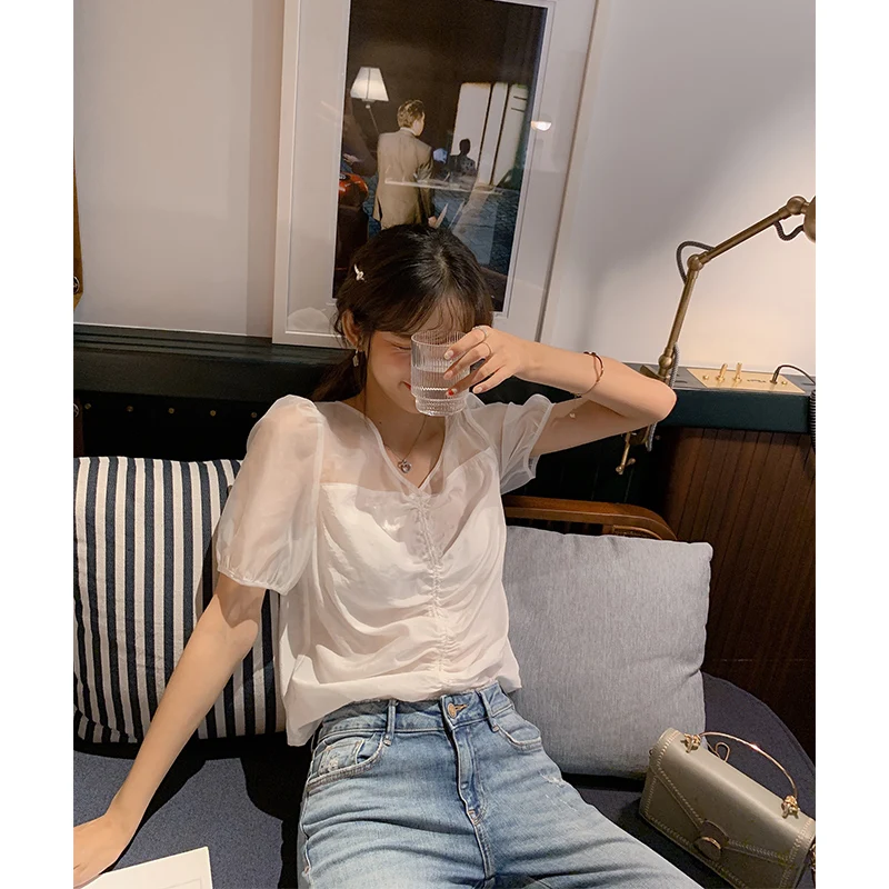 Женская блузка Mishow белая Повседневная из шифона с коротким рукавом и треугольным