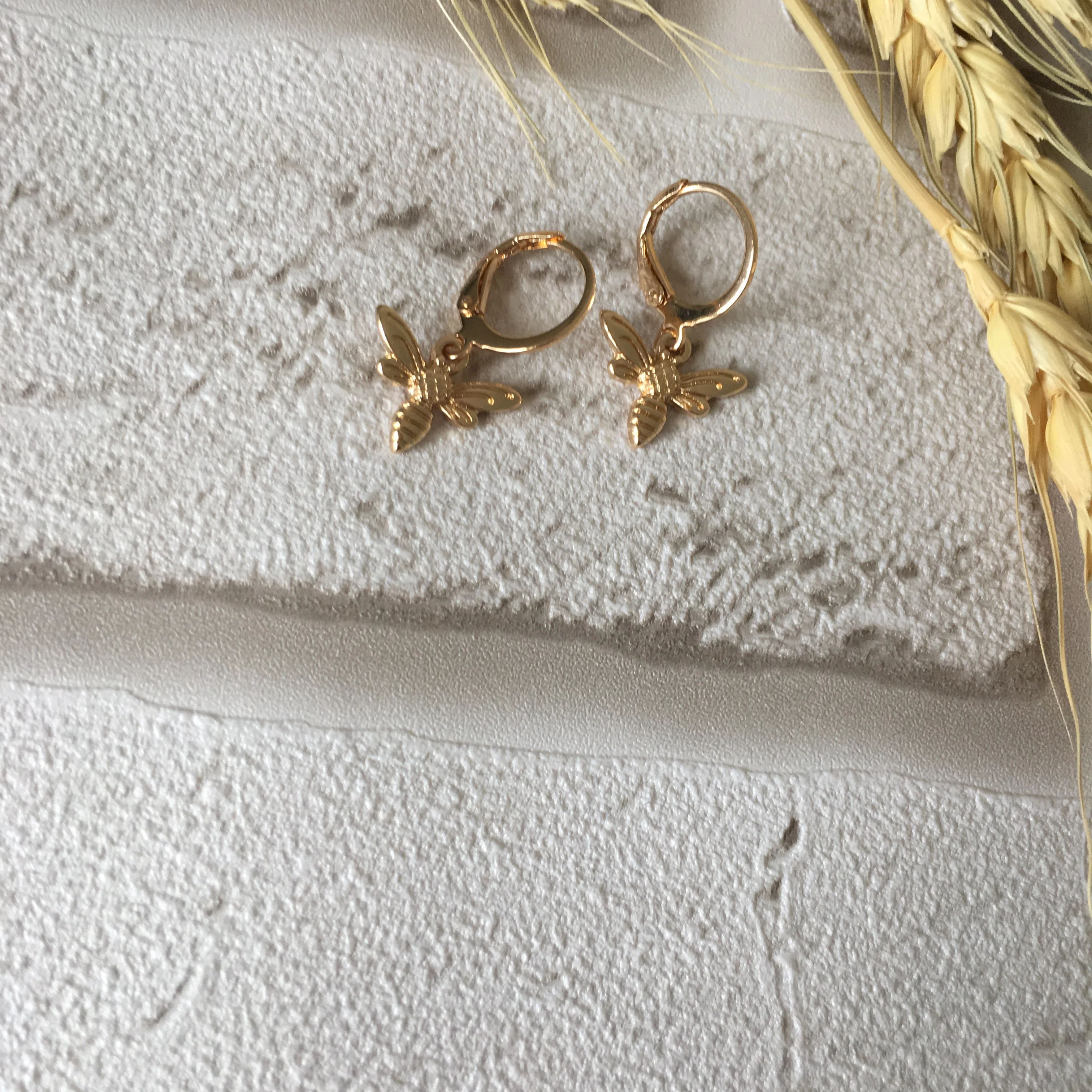 Модные ювелирные украшения позолоченные маленькие серьги кольца в виде пчелы