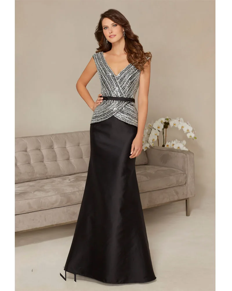 Robe de Soiree Черное вечернее платье в пол с двойным v образным вырезом украшенное