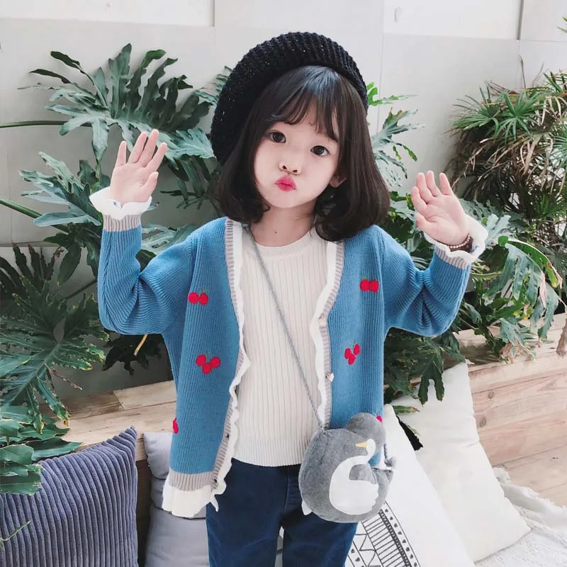 Повседневный Кардиган для девочек Осень-зима 2019 вязаные свитера маленьких