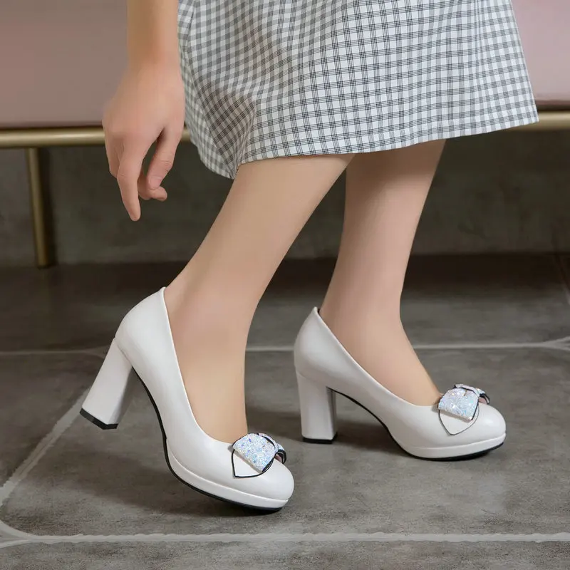 

2021 PU Leather Women High Heel Shoes Sweet Butterfly Knot Square Heel Women Pumps Ladies Lazy Shoes Black White Beige
