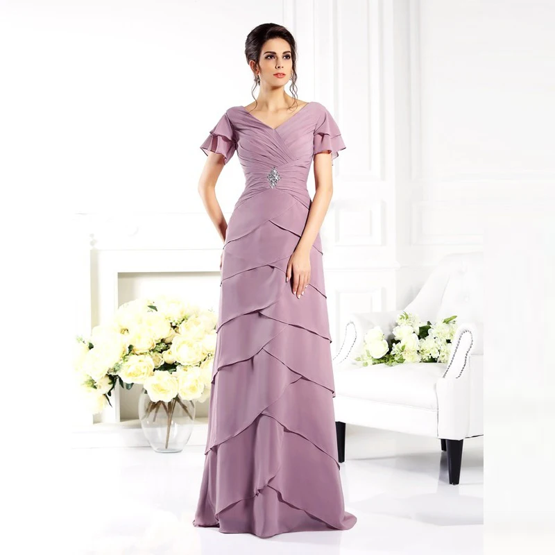 

On Sale Graceful Violet Chiffon Mother of the Bride Dresses Short Sleeves V Neckline Beaded Tiered Skirt Wedding Guest Gowns