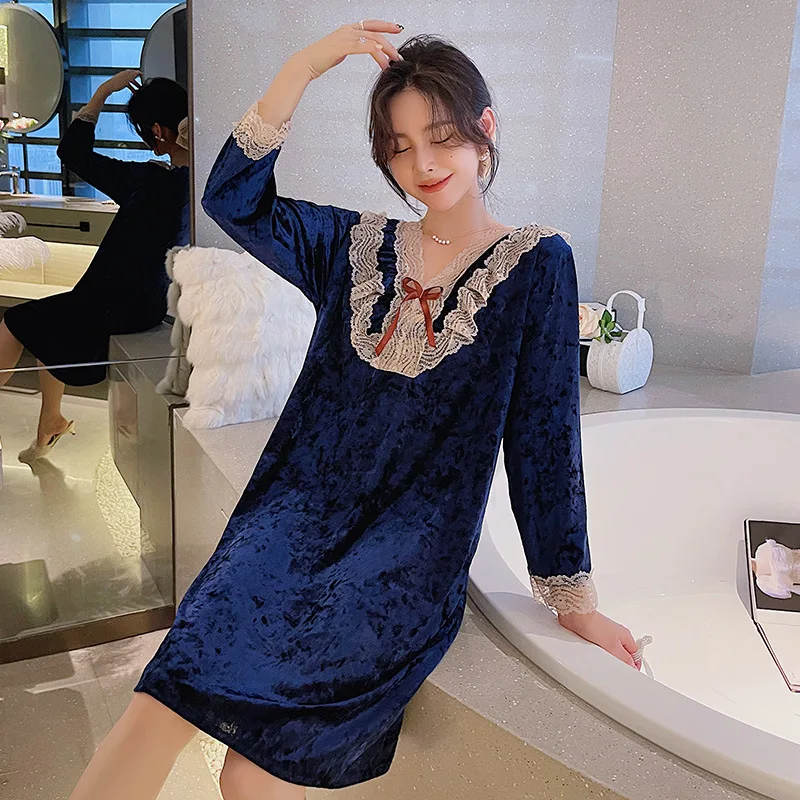 

2021 Autumn New Velvet Home Clothing Women Nightgown Velour Lace Patchwork Sleepwear Intimate Lingerie Sexy Lace Nightdress
