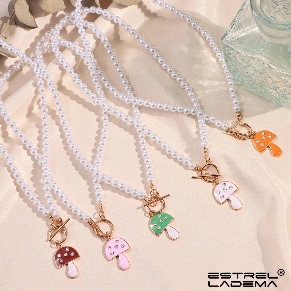 

New Simple Pearl Beaded Mushroom Pendant OT Buckle Necklace For Women Bohemian Beads Strand Choker Necklaces Party Jewelry Gift