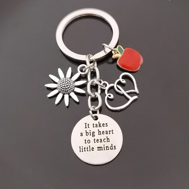 Брелки с красным яблоком для учителей цепочка ключей большим сердцем учения