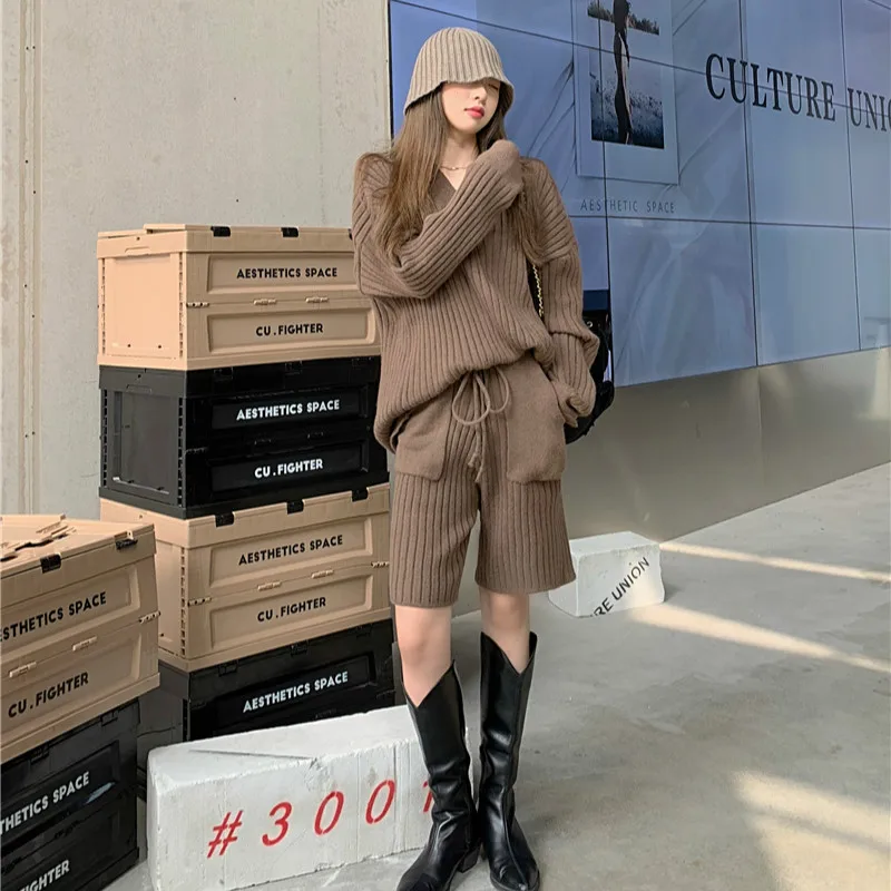 

Women Spring Autumn Knitted Two Piece Set Casual Tracksuits V Neck Loose Pullover Jumpers with Elastic High Waist Shorts
