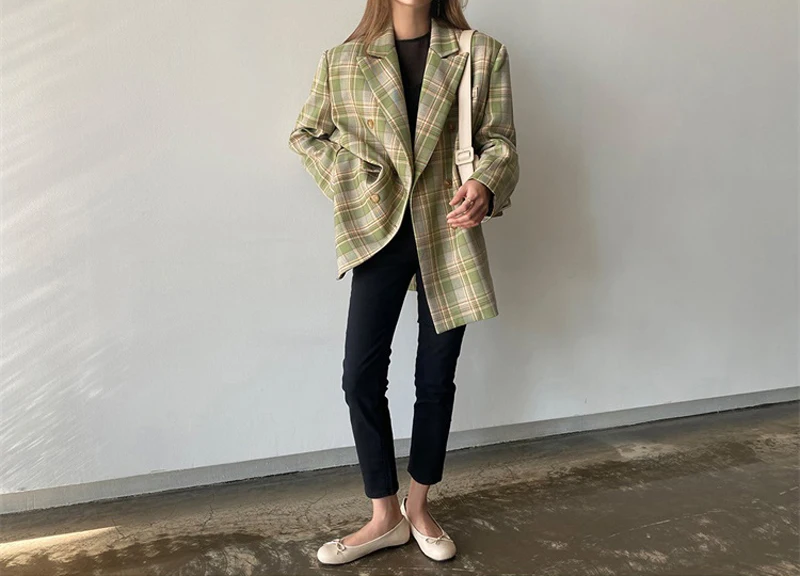 

Vintage Loose Women Plaid Blazer 2020 Autumn Chic Double Breasted Female Long Sleeve Suit Jackets Stylish Ladies Blazer