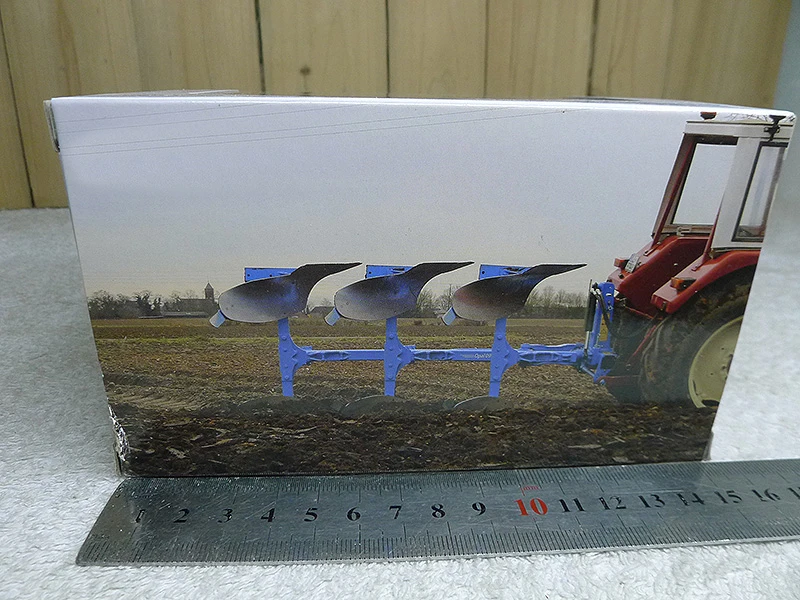 

1: 32 090 plow model Tractor accessories Alloy collection model Tractor models are not included