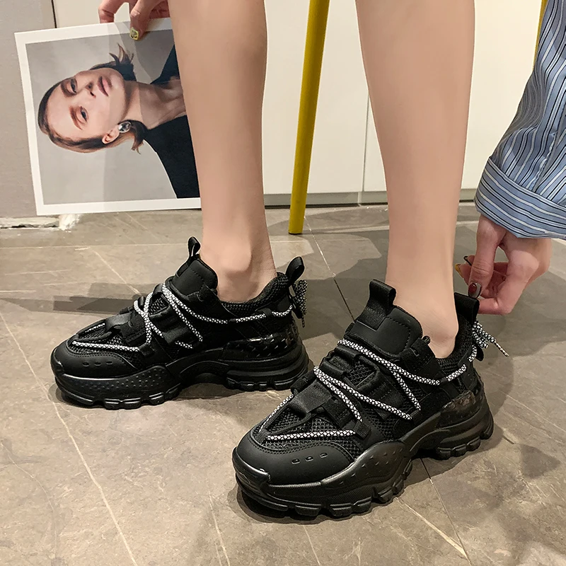 

2021 Spring Women Lace Up Designer Sneakers Autumn Luxury Female Black White Trainers Casual Shoes Women Platform Sneakers