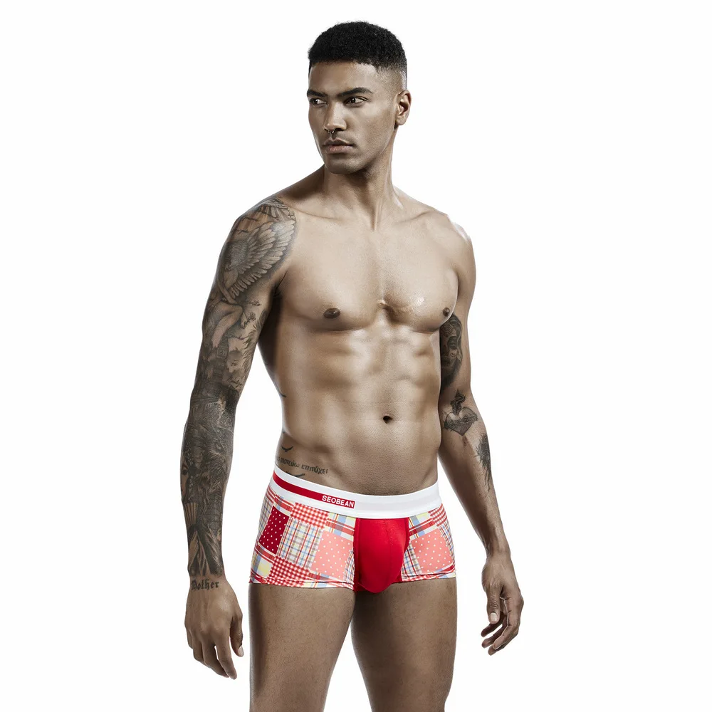 

SEOBEAN Men underwear 2020 new Han edition of fashion Low waist U convex Trend of the grid Men boxers