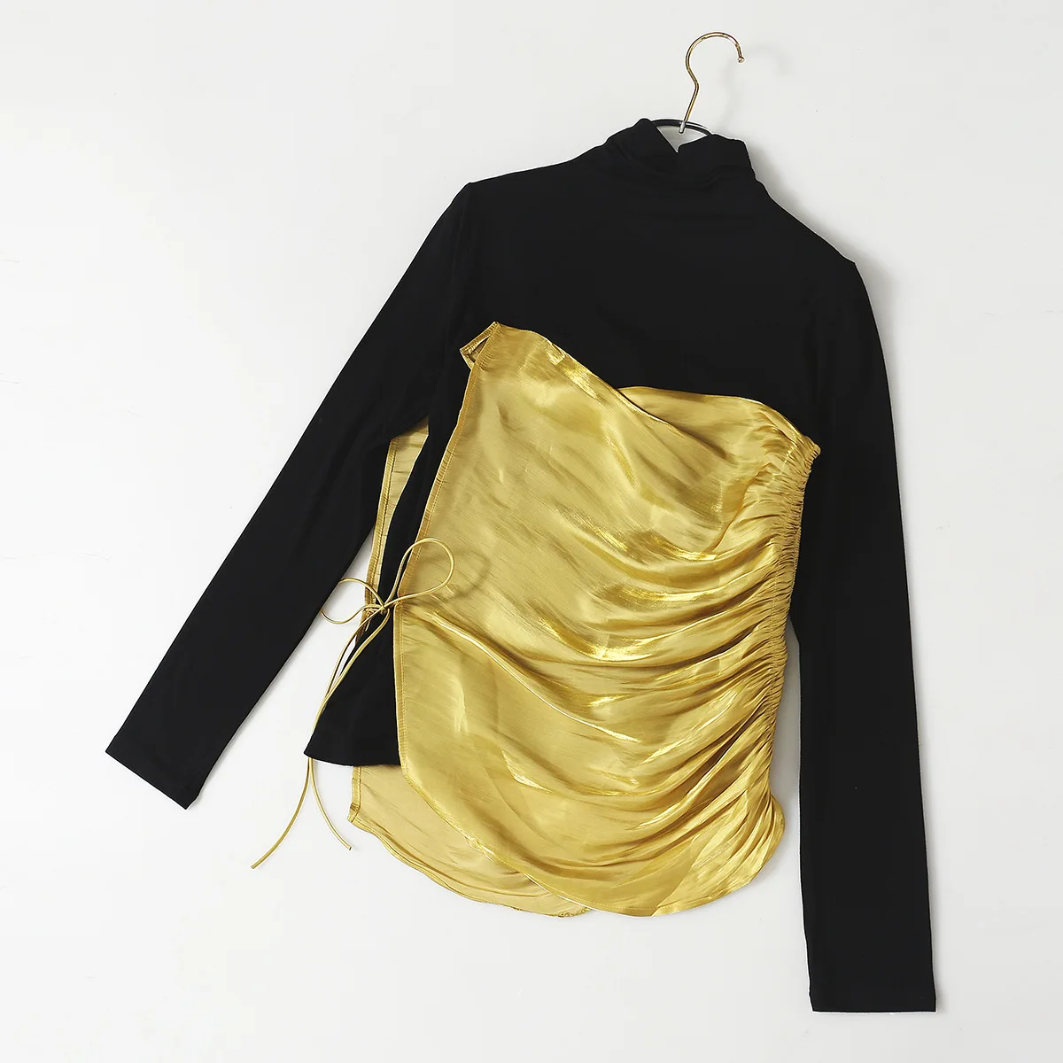 

2020 new turtleneck full sleeves pleated asymmetrical pullover elastic spliced fashion women T-shirt C321