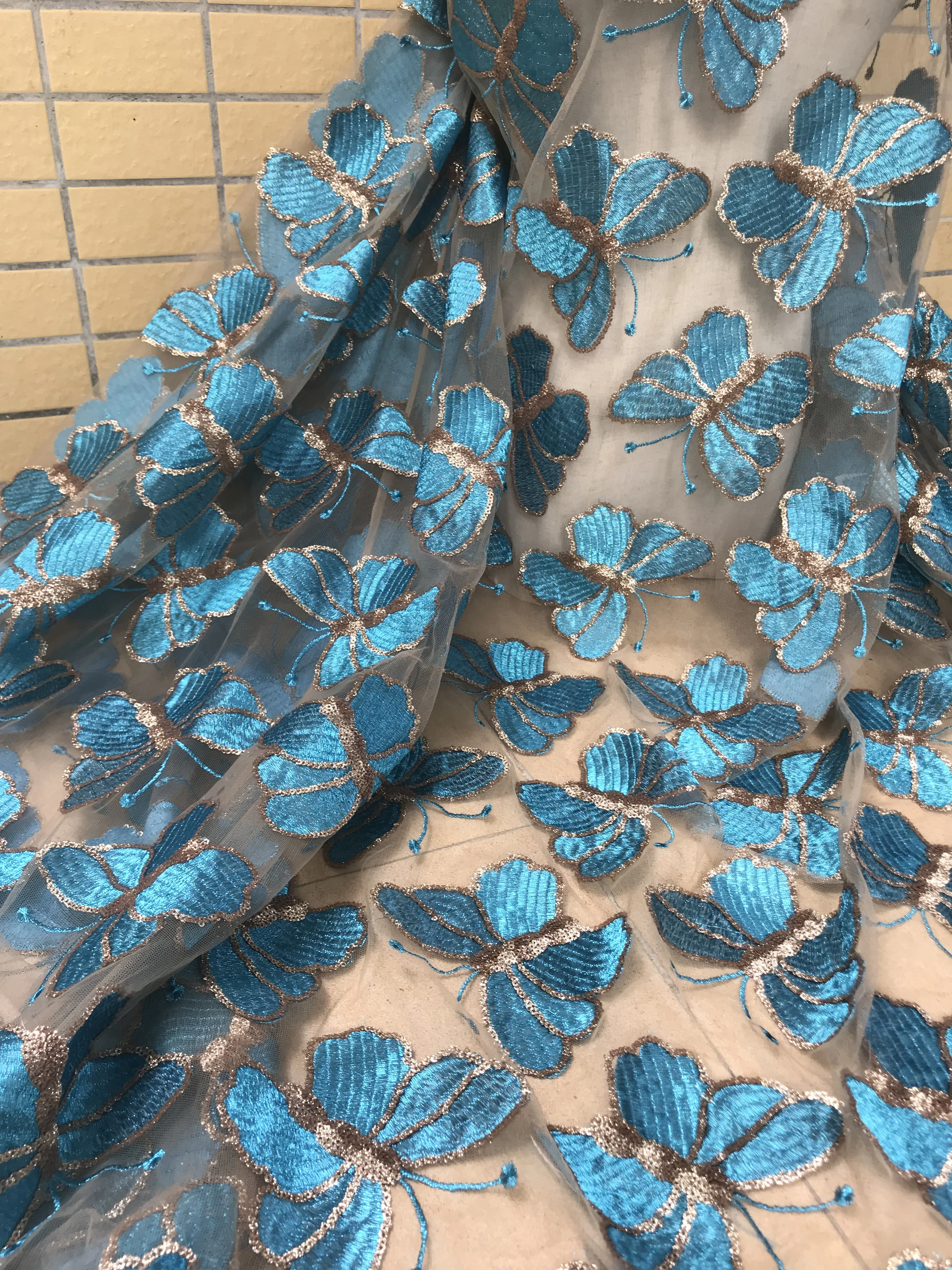 Sat-30.6806 embroidered Mesh Tulle fabric Factory price sequins Nigerian lace fabrics | Дом и сад