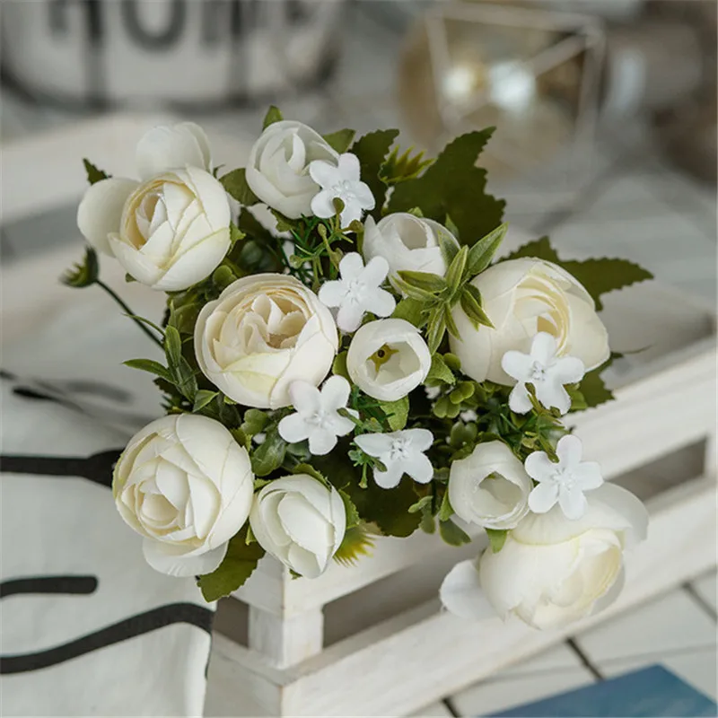 

28cm 5 Branch 10Heads Red White Rose Silk Bouquet Artificial Flowers Bride Wedding Home Decoration Flowers European Styles