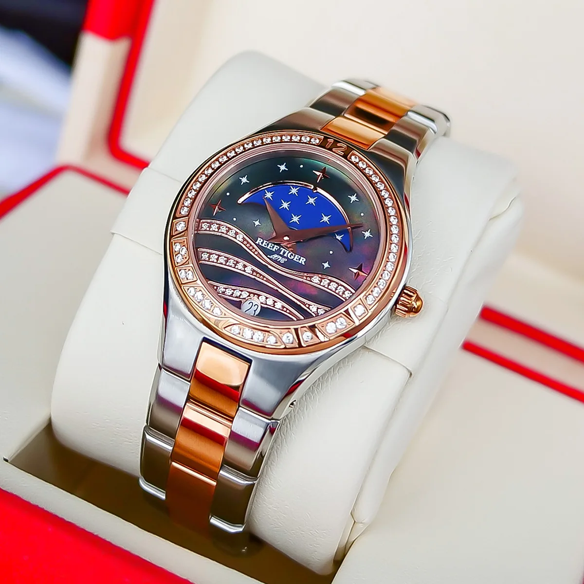 

Reef Tiger/RT Luxury Women's Watches with Moon Phase Date Watch Diamonds Bezel Rose Gold Two Tone Wrist Watches RGA1524