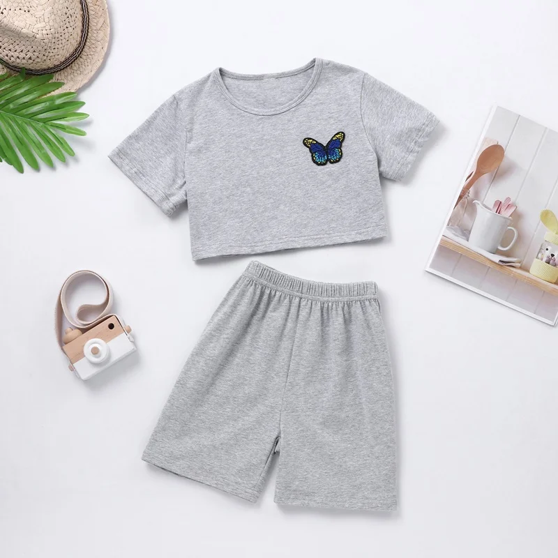 

Детская одежда, комплекты из 2 предметов для девочек, Повседневная Спортивная футболка с коротким рукавом-бабочкой + короткие брюки, детские...