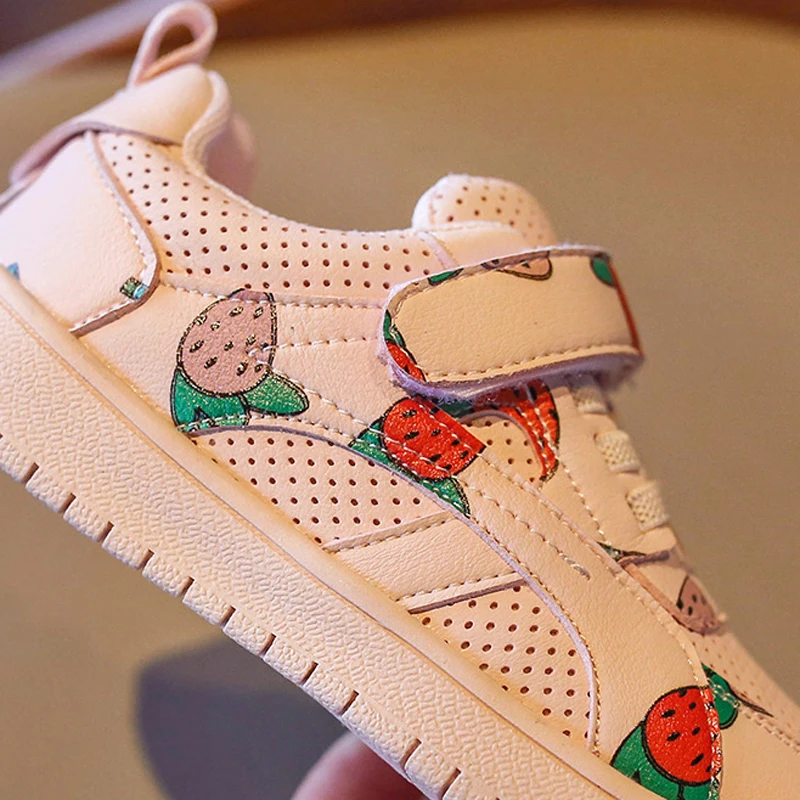 Детские повседневные кроссовки сетчатые спортивные Брендовая обувь для