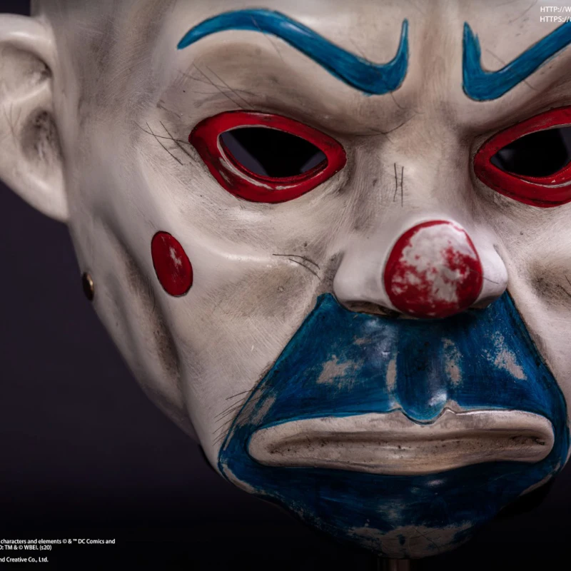 

NECA Queen Studios 1:1 clown mask Dark knight Collector's Edition gift