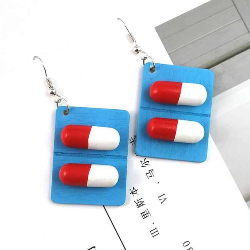Креативные деревянные висячие серьги в форме капсулы Забавные милые виде