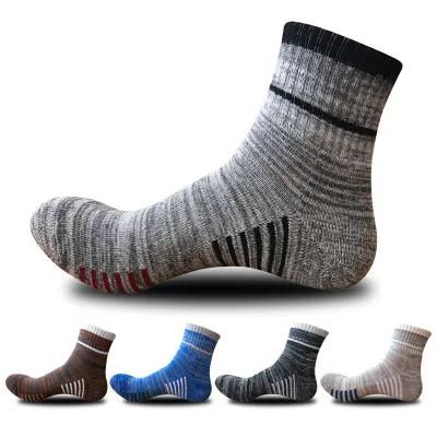 

Winter Male Casual Business Breathable Socks Solid Color Socks Cotton Men Fashion In Tube Socks EU 39-44 Meias