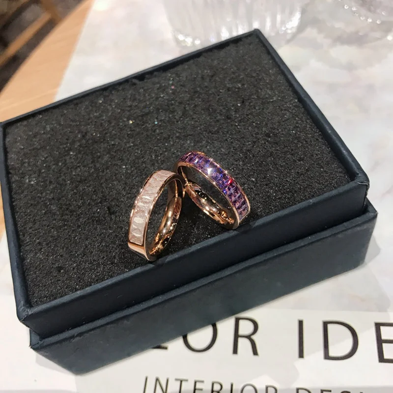 Stackable Row Drill кольцо на палец с цирконием Розовый кристаллический камень из