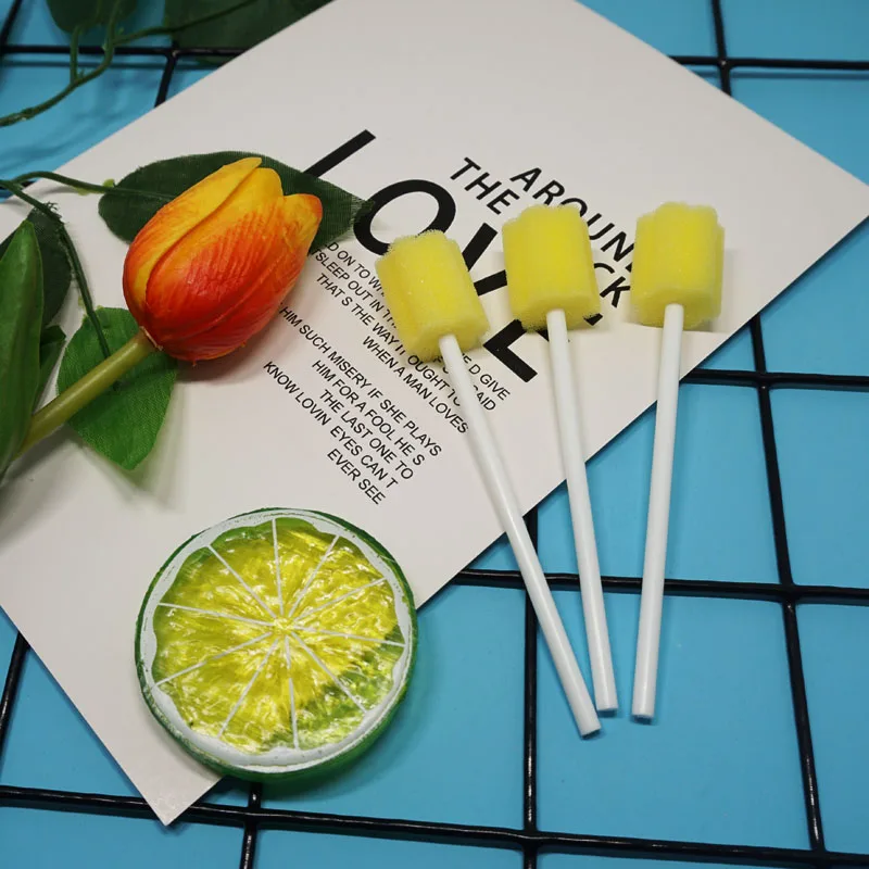 100pcs Munkcare Disposable Oral Care Swab Baby Cleaning Sponge Stick Yellow Plum Shape Brush | Красота и здоровье