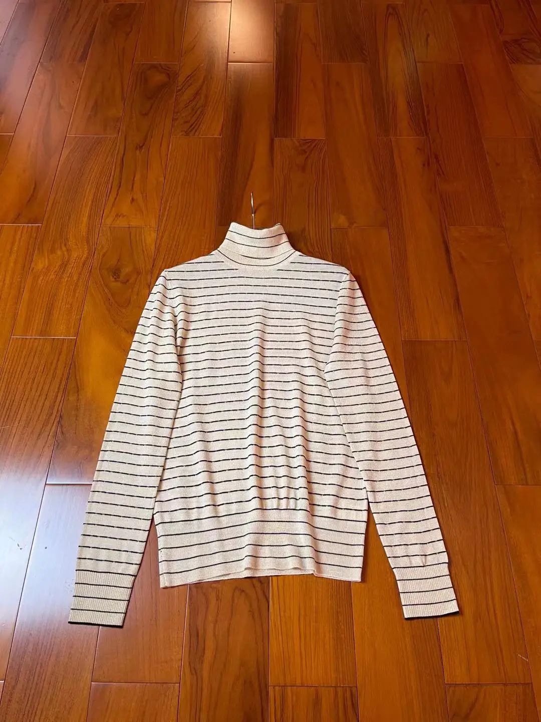 Ladies 2021 New Fashion Sexy Casual Sheep Hair Clip Gold Stripe Base Shirt 1221