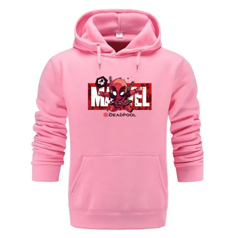 С изображением героев фильма Марвел мстители 4 &quotЖелезный человек&quot с человеком