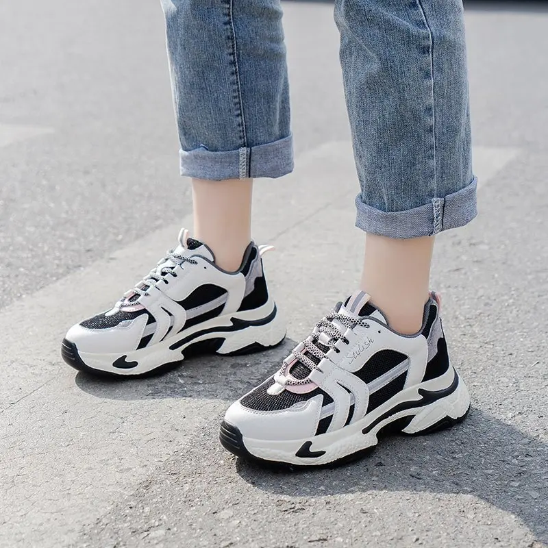 

Женские кроссовки без шнуровки Llogai, дышащие кроссовки на массивной платформе, сетчатые удобные спортивные туфли, новинка 2021