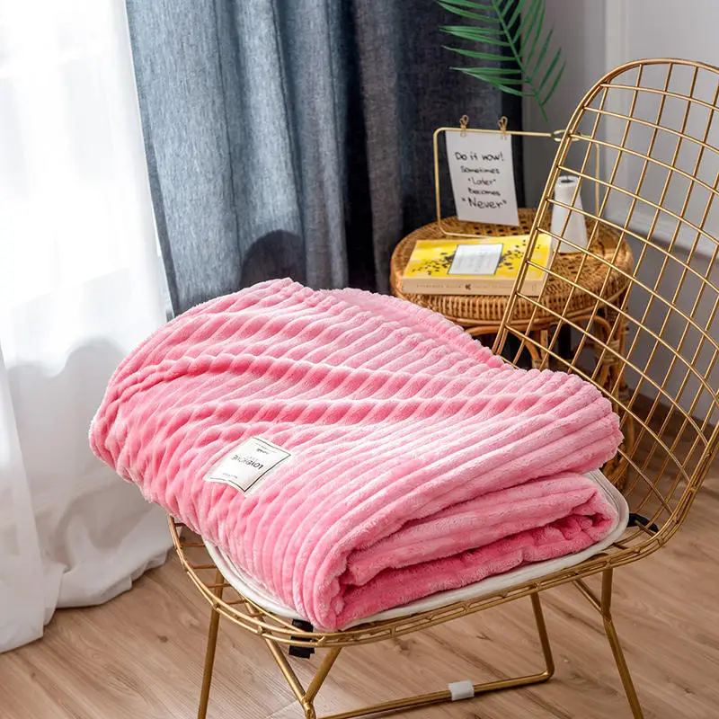 

Modern Blankets for Beds Solid Yellow Color Soft Warm 300GSM Square Flannel Blanket On the Bed Thickness Throw Blanket