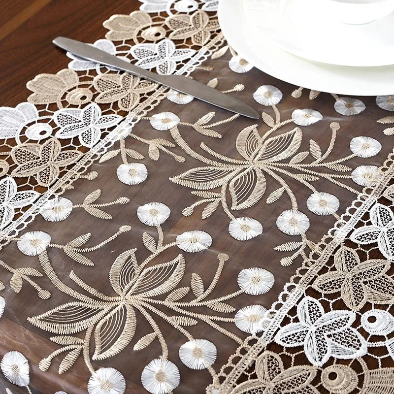 

British Minimalist Modern TV Cabinet Coffee Lace Tablecloth Dining Table Runner Mats Cloth Christmas Wedding Home Decoration