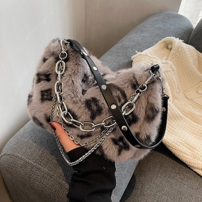 

Fashion Design Plush Chain High Quality Crossbody Bag for Women 2021 New Trend Luxury Shoulder Bag Ladies Exquisite Handbag
