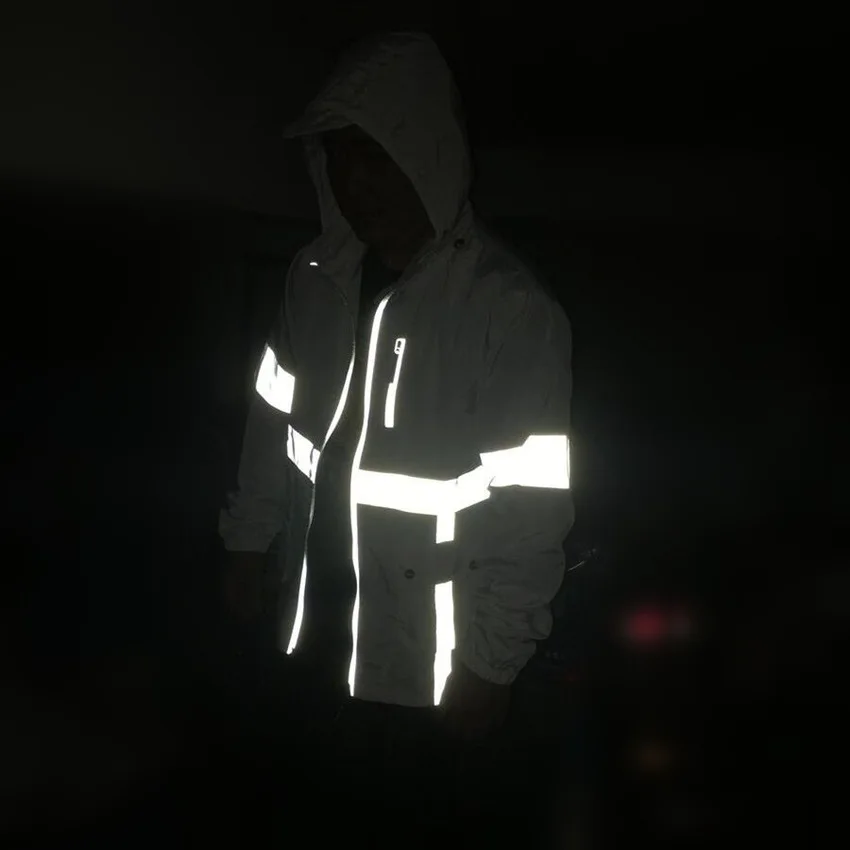 

Мужская ветровка со светоотражающими вставками, ветровка с капюшоном и стерео карманами, новинка 20211