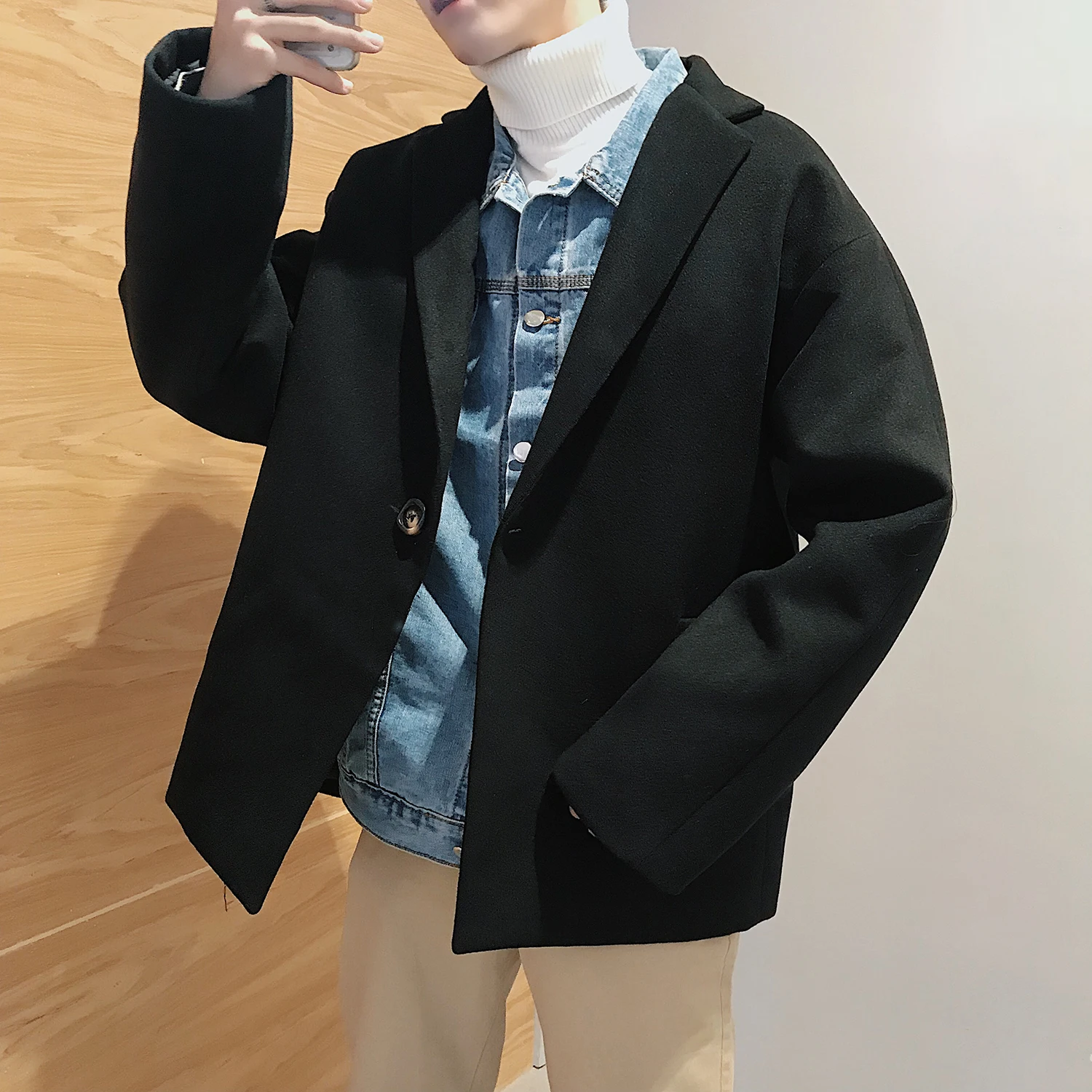 Winter Short Woolen Coat Men Fashion Solid Color Casual British Wind Woolen Jacket Man Loose Cotton Thick Woolen Overcoat Male - Color: black