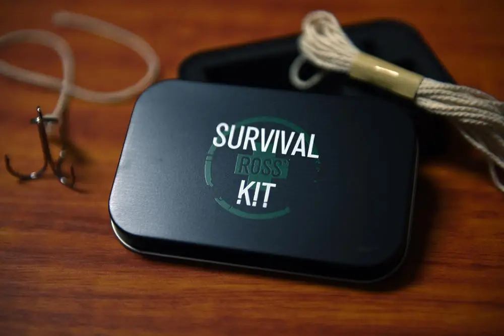 Крюк Эрика Росса (мерцающий + учение) магии крупным планом реквизит ментализм