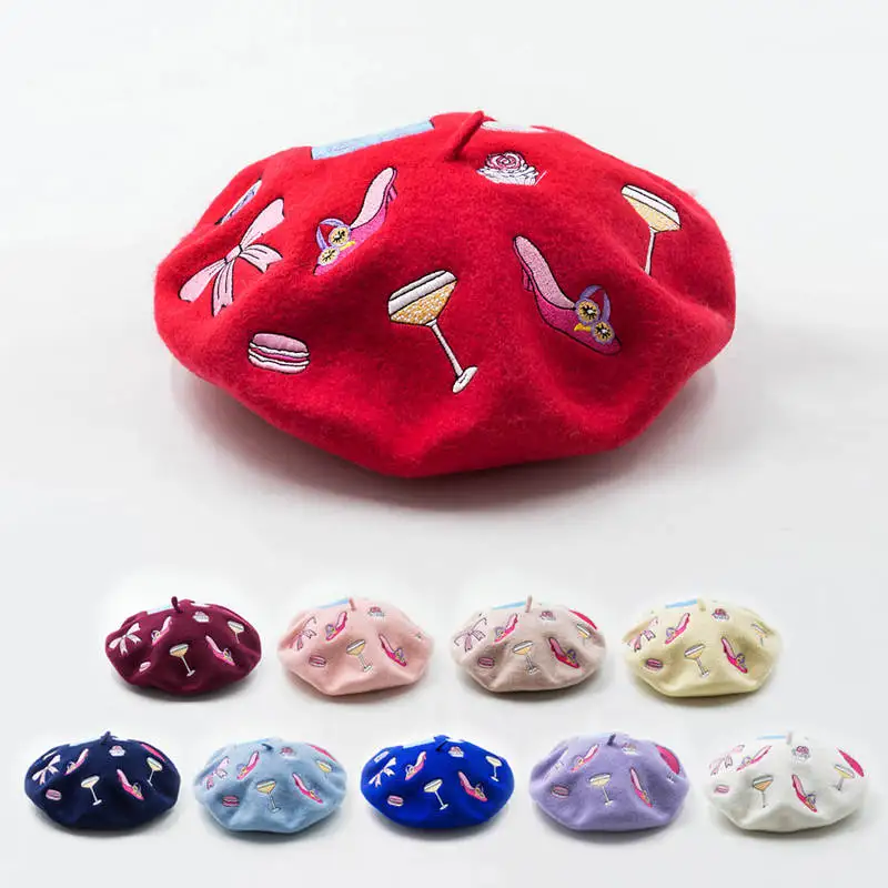

2021 Top European Pattern Embroidery Winter Knitted Wool Beret Painter Hat Personality Beret Warm Hat High Heels Embroidered Cap