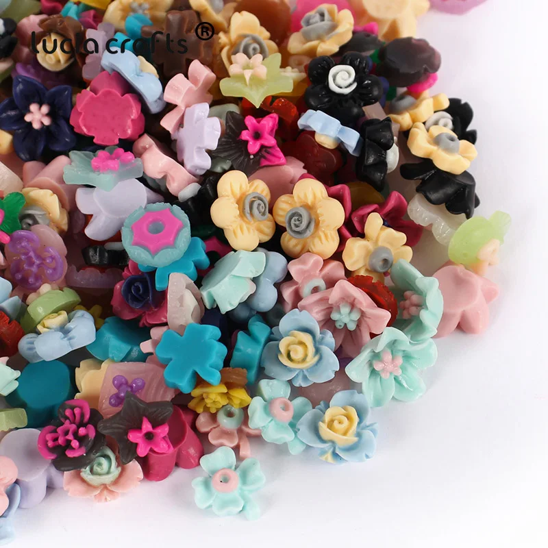 Lucia Crafts 25/50 г случайный смешанный цветок из смолы с плоской задней частью DIY