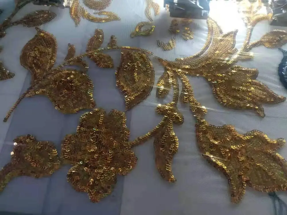 

Glamorous Champagne Off The Shoulder Mermaid/Trump Sash Long Evening Dress Floor-length Metal Spraying Formal Prom Dress Zipper