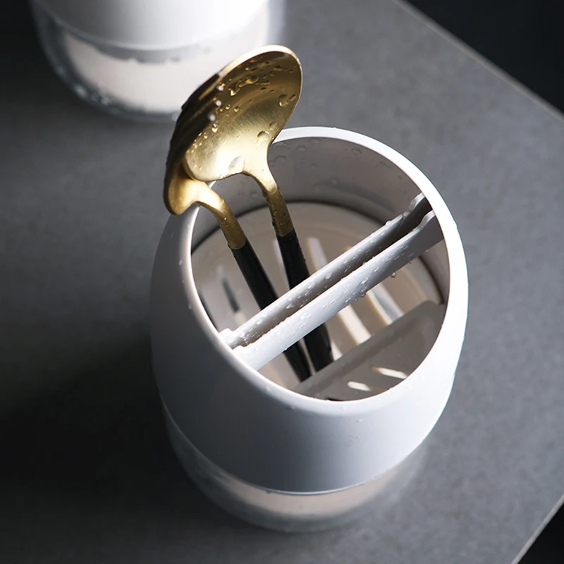 

Kitchen Storage Chopsticks Tube Multifunctional Round Plastic Double-layer Hollow Drain Diatom Mud for Household FAS6
