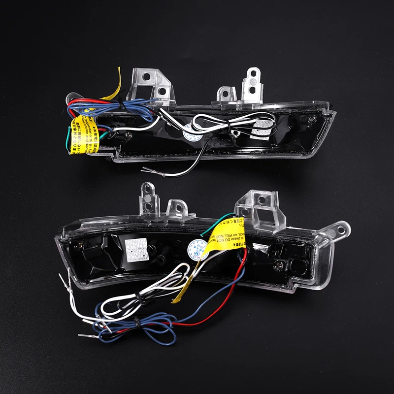 Автомобильный светодиодный светильник с последовательным потоком