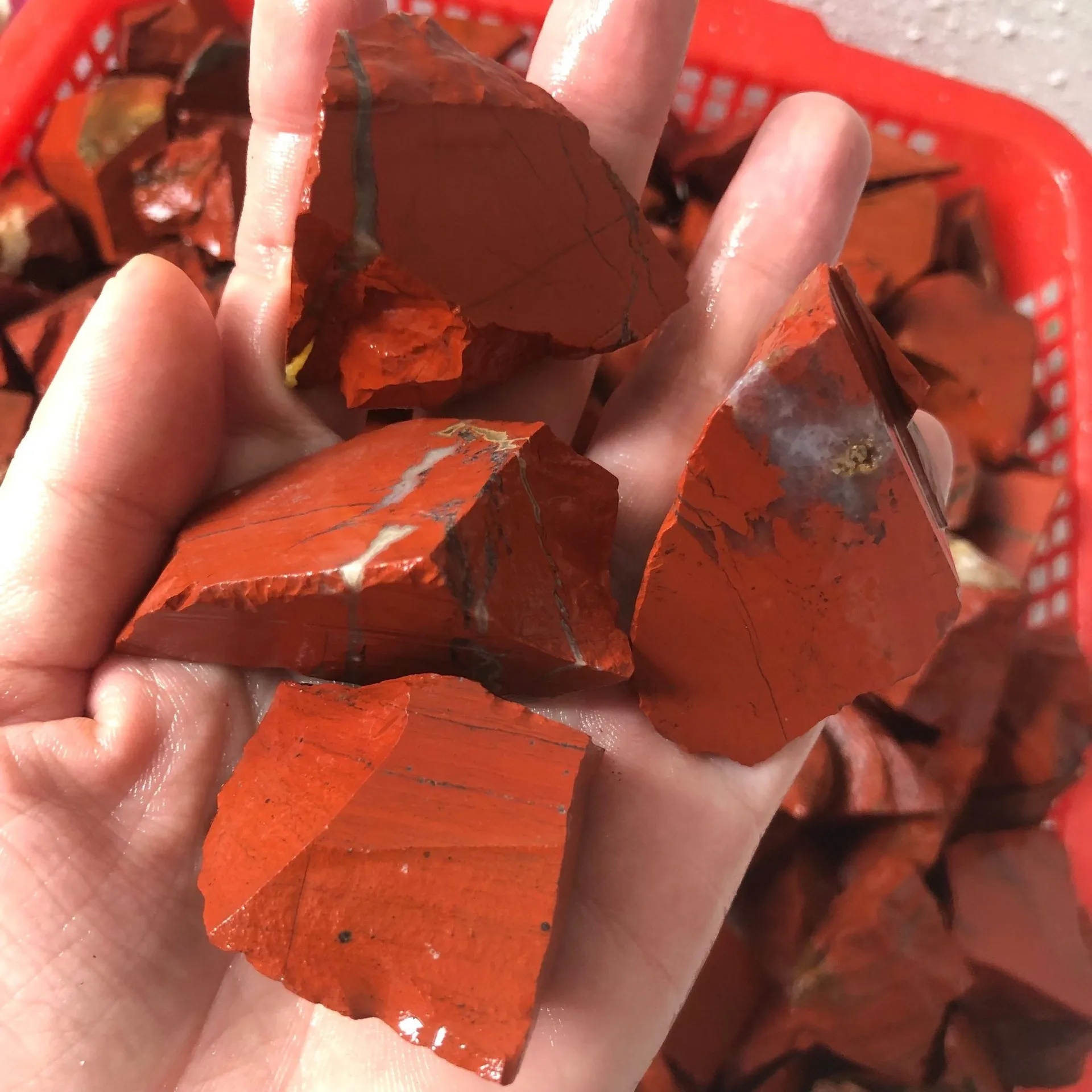 

2-4cm Natural Red Brecciated Jaspers Round Beads For Jewelry Making Polished Stones Healing Crystal Gemstones For Fish Tank